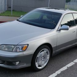 2000 Lexus ES 300