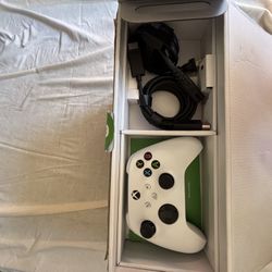 Xbox Series S 512 GB Like New Never Used 