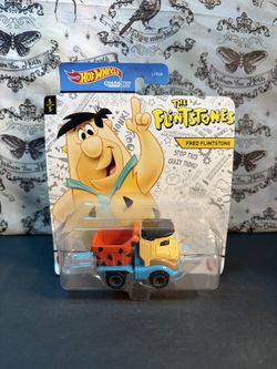 2020 Hot Wheels Fred Flintstone 5/5 Character Cars *Not Mint Box* 
