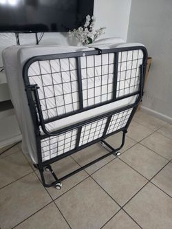 Cama Plegable con Colchon