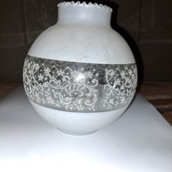 Vintage Scroll Frosted Ball Globe Lamp Chandelier Shade With Ruffled Top 