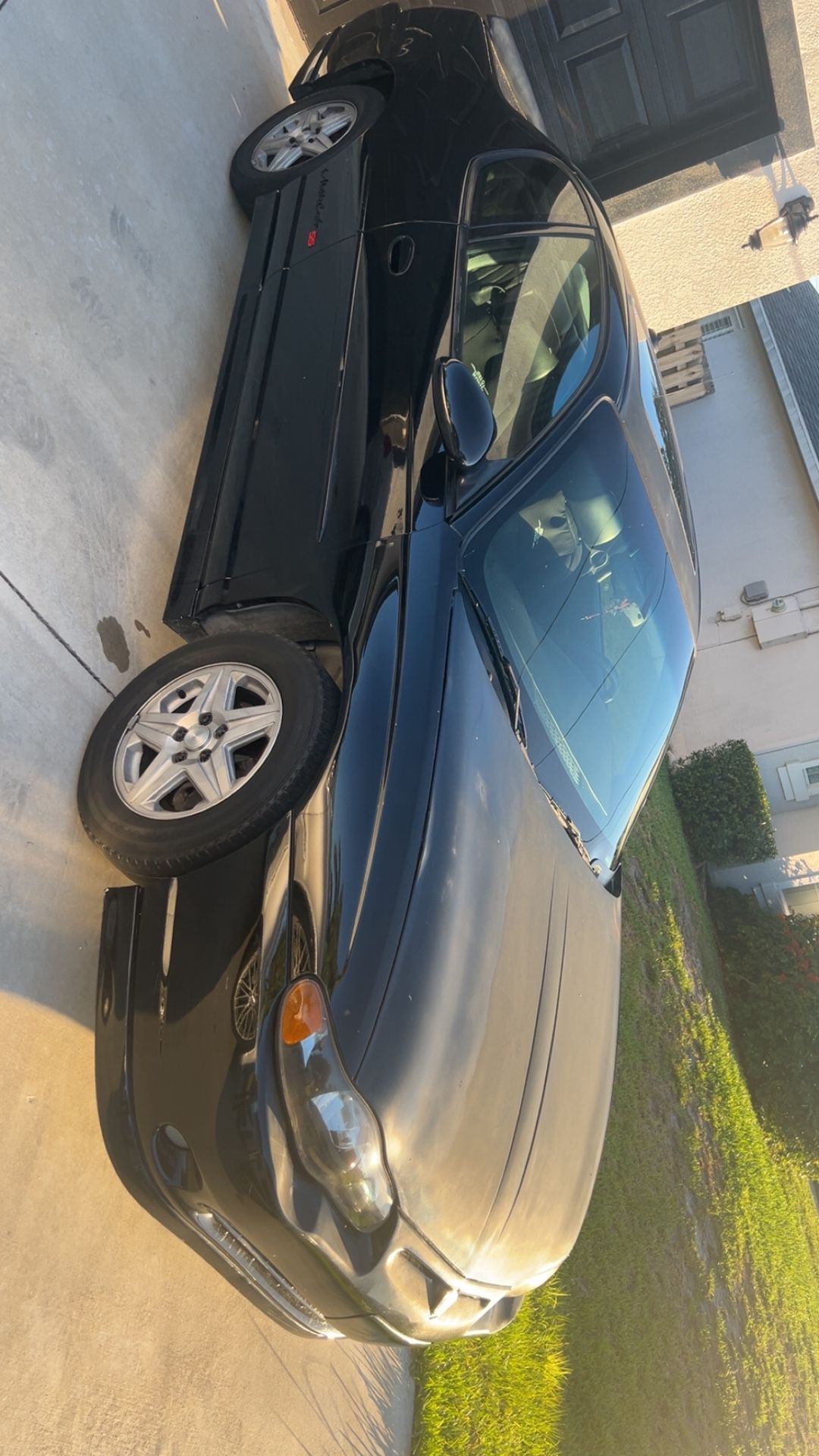 2003 Chevrolet Monte Carlo