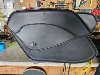 Viking Saddle Bags for Harley Davidson fits dyna models