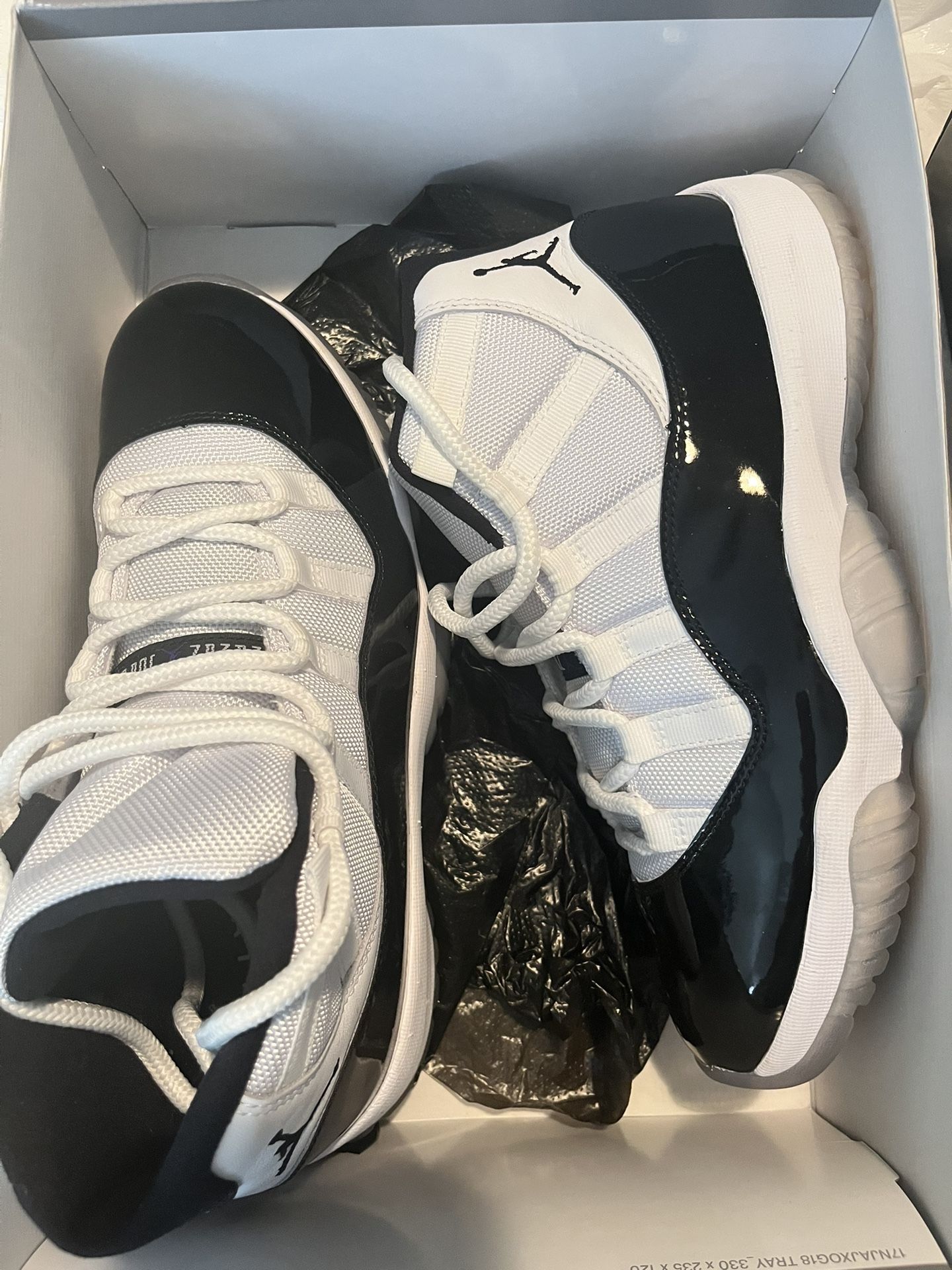 Jordan Retro 11