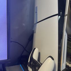 Ps4 with charging station