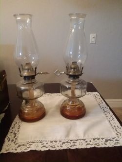 Antique oil lamp (40 yrs old)
