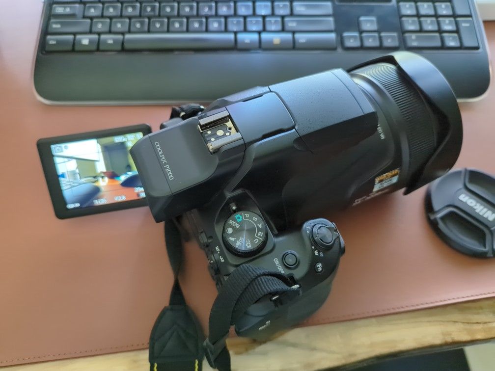 Nikon Coolpix P1000