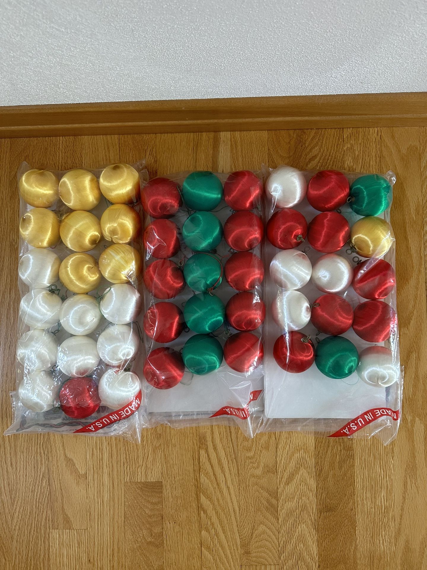 Assorted Christmas Items
