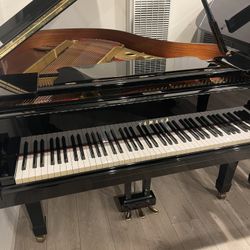Pristine Condition Yamaha G2 Grand Piano