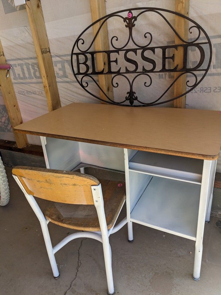 Child's Desk With Chair 