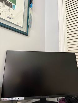 2 Monitors for sale (read description)