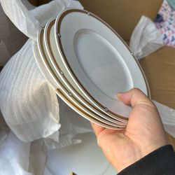 Ralph Lauren Harness Plate Set