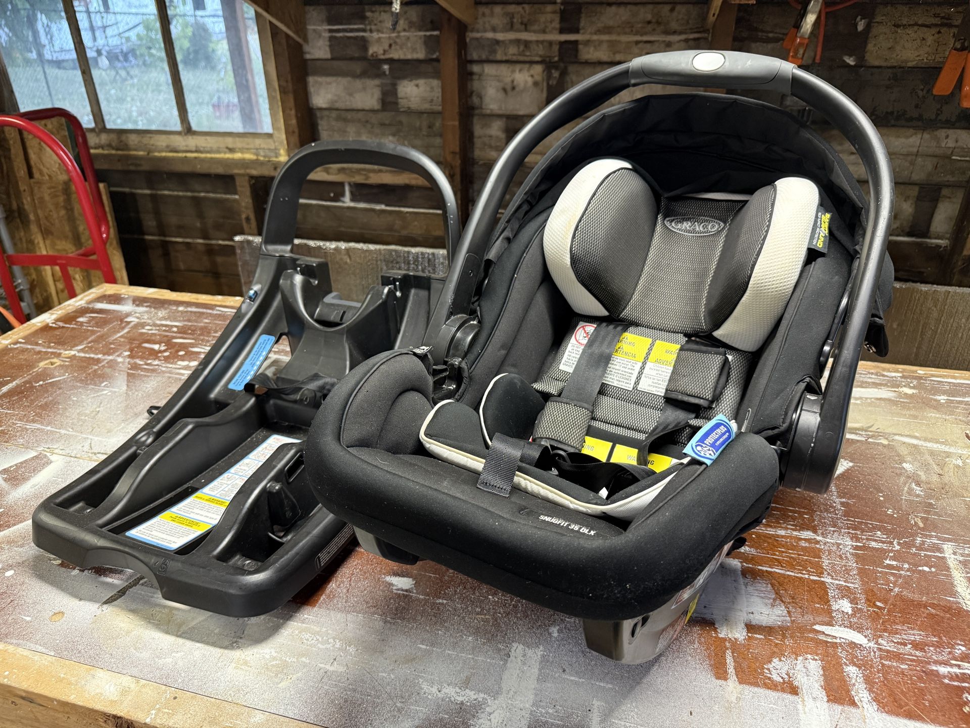 Graco Snugride Snugfit Dlx 35 Car seat Extra Base