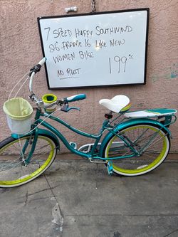 Huffy Southwind 7-Speed Women's Cruiser Bike 26"