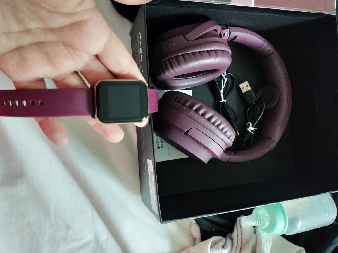 Wireless Headphones And Smart Watch Set