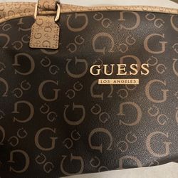 Guess Bag (NEW) 