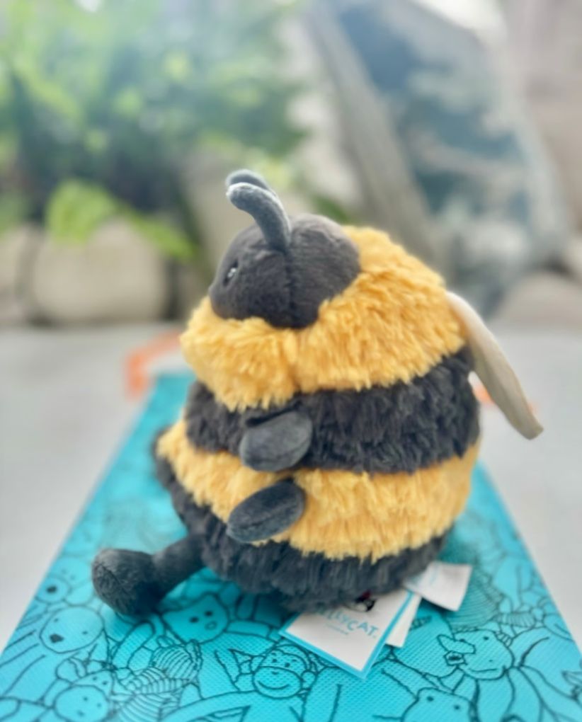 Jellycat Albee Bee Brand New With Tags Authenticity Guaranteed
