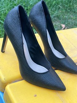 Dress shoes