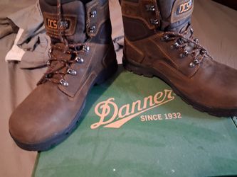 Boots 👢 Danner still toe