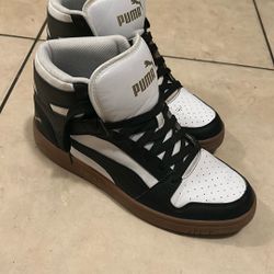 High Top Pumas