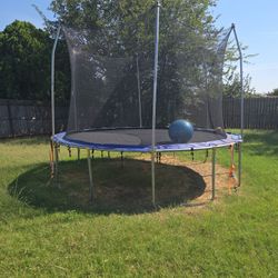 Trampoline 10' 