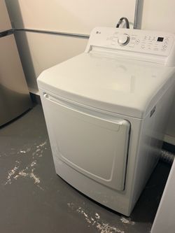 Brand New LG Electric Dryer – DLE7000W