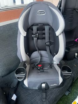 Even Flow car seat .