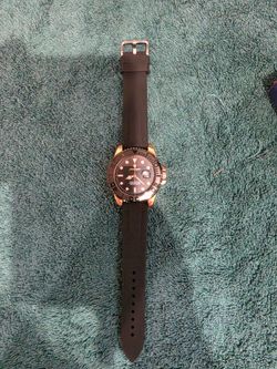 Men's Diver-Style Watch Rose Gold and Black