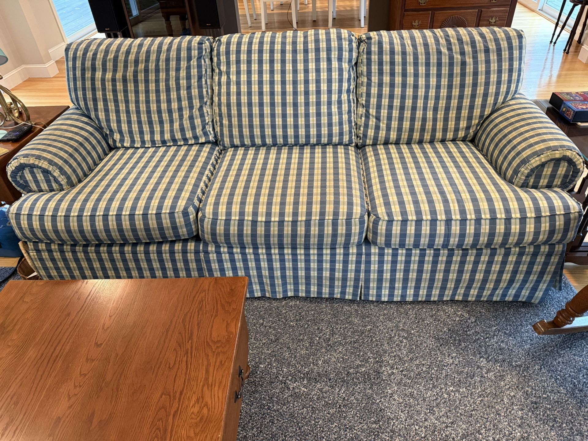 Couch/sofa - 88” Wide, Blue & White Plaid