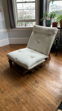 Solid Wood Futon Chair w/ Cushion (Twin)