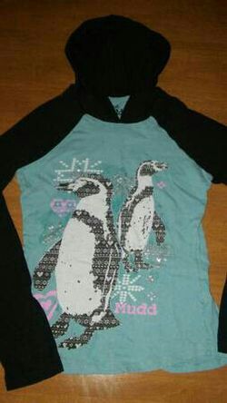Girls size Large Penguin bling MUDD shirt