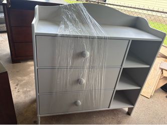 Grey dresser