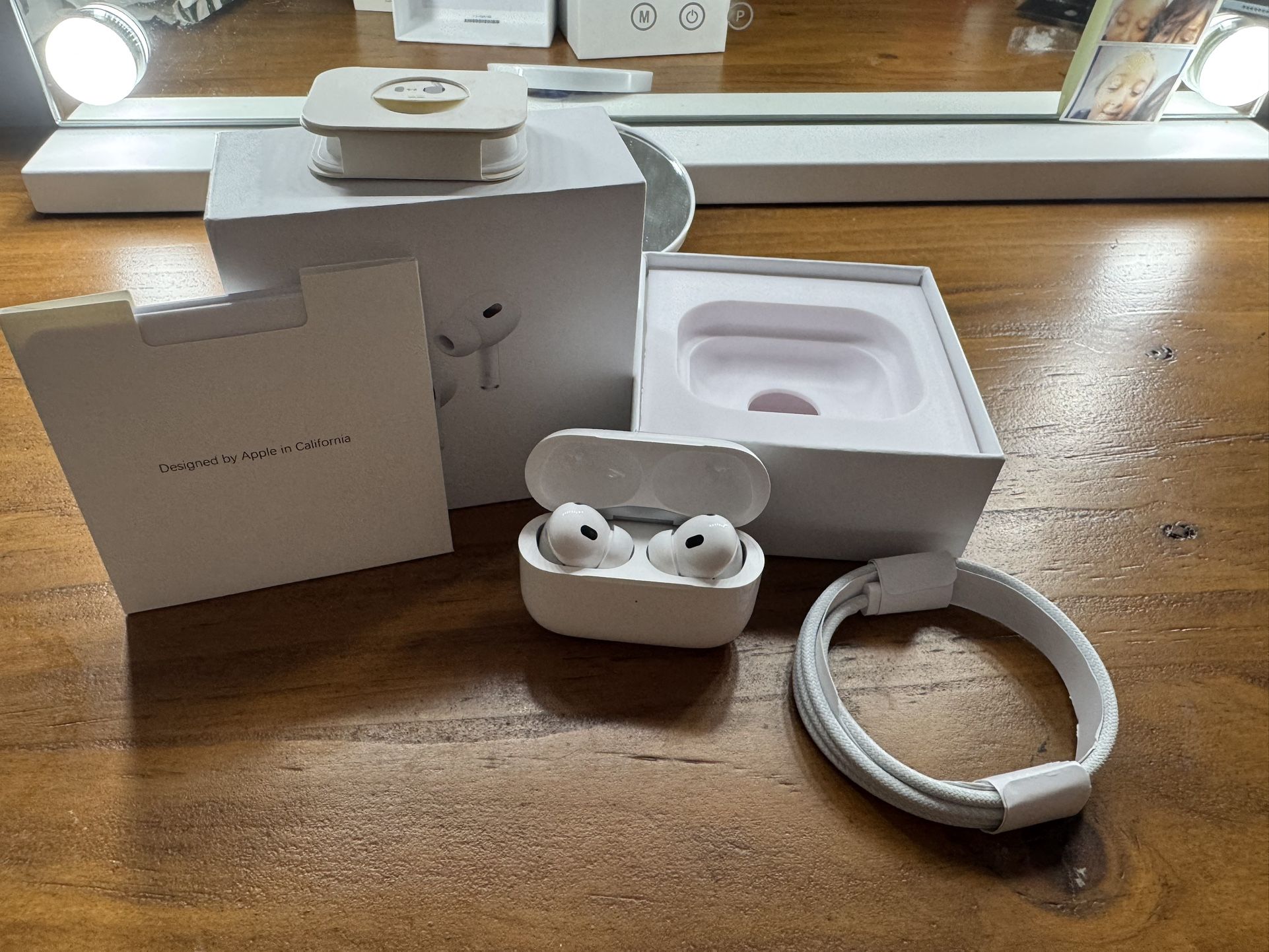 Apple AirPods Gen 2