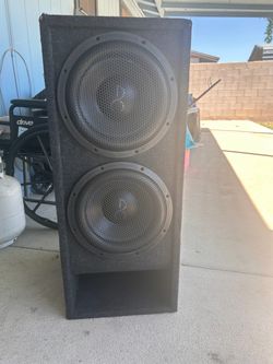 2 12’s speakers