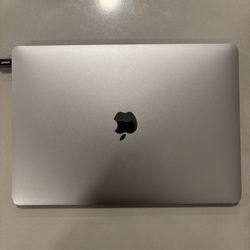 MacBook Air M1 2020 8 GB Ram 256 GB Storage