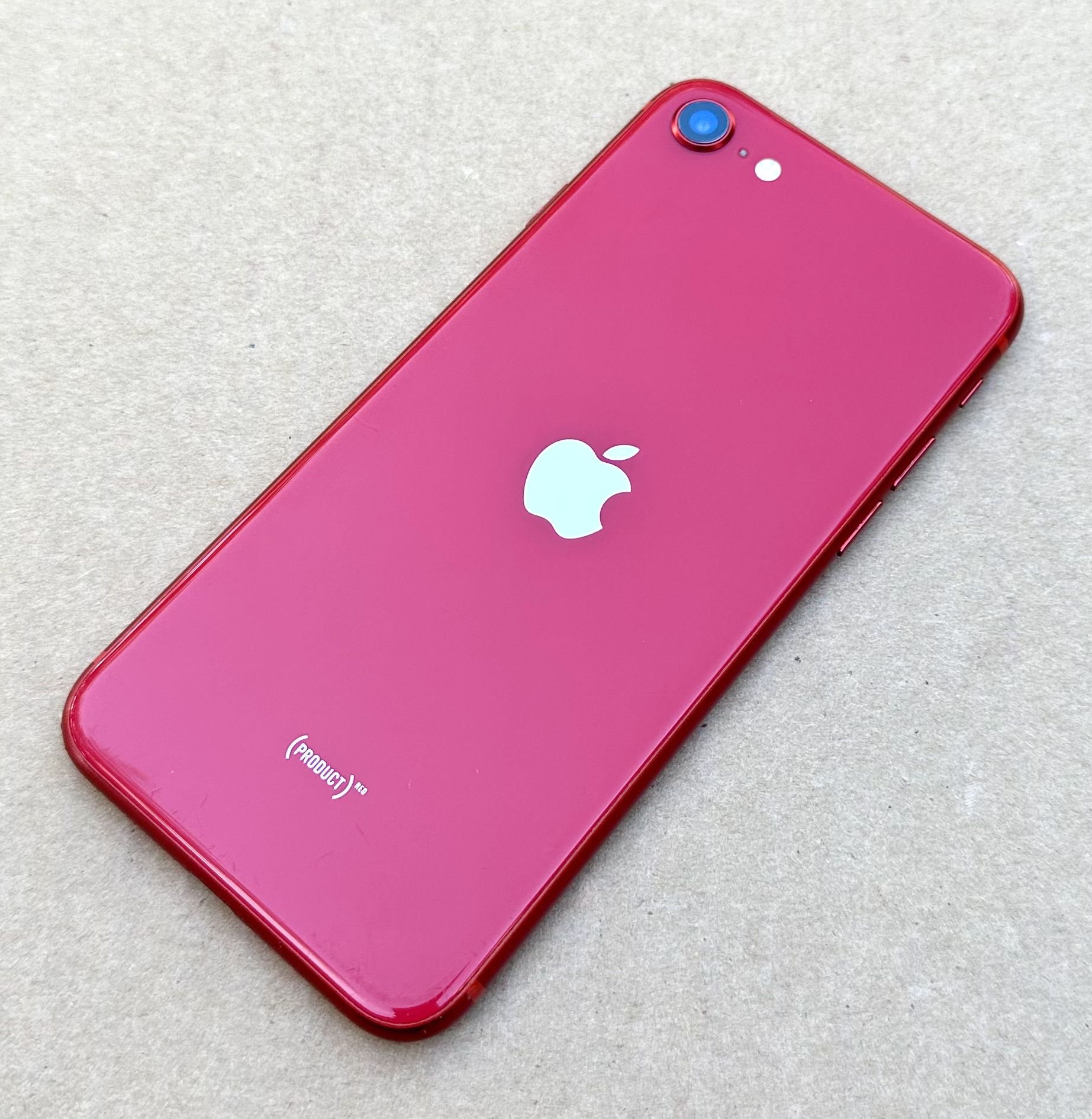 Factory Unlocked Apple iPhone SE 2 (64 GB) Product Red