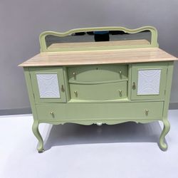 Antique Refinished Gettysburg Buffet