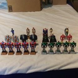2004 Pressman DC Comics Justice League Chess set