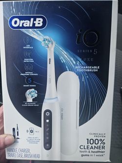 Oral B iO Series 5 Luxe Rechargeable Electric Toothbrush
