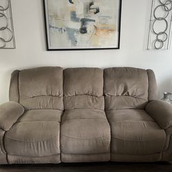 Reclining Sofas
