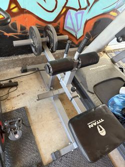 Calf Raise Machine