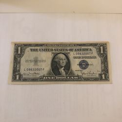 1935 Series D Silver Certificate Mint