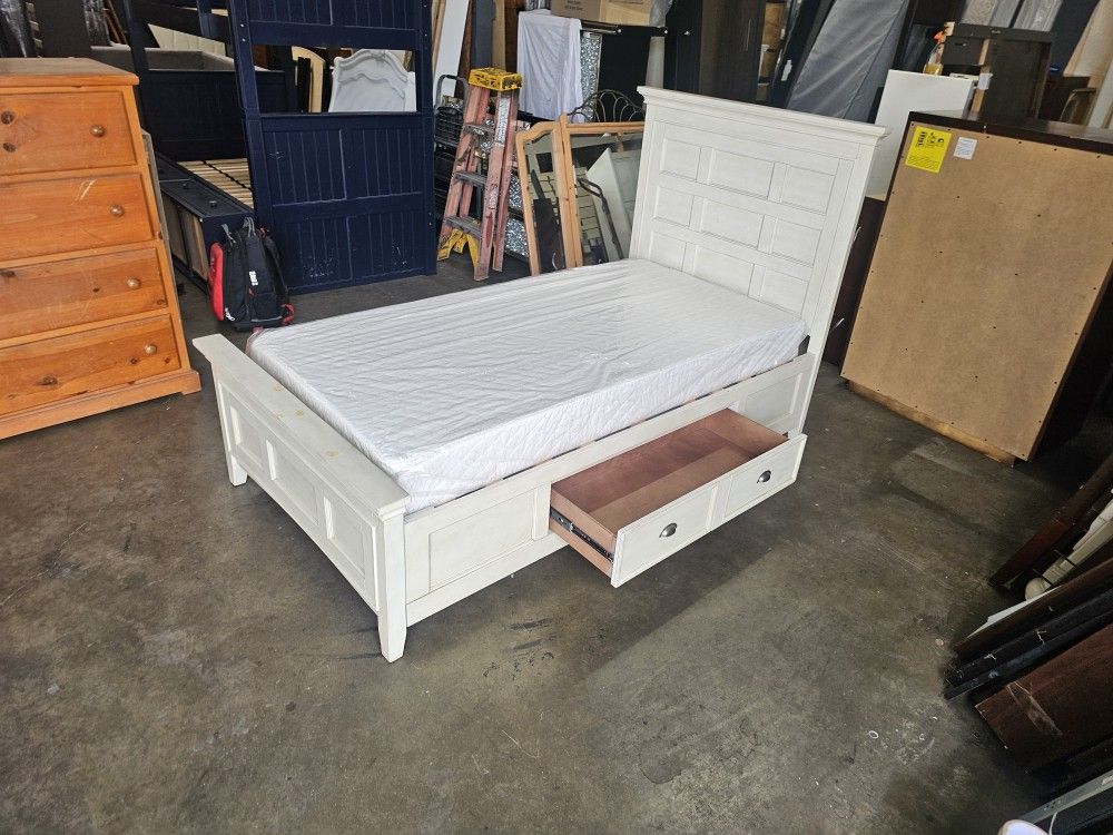 Twin Bed And Mattress 
