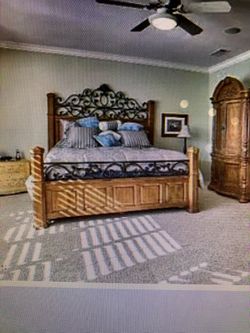 King rustic wood wrought iron bedframe