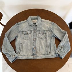 Madewell Boxy-Crop Jean Jacket - Size Medium