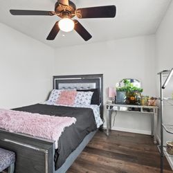 Modern Gray Bedroom Set – Bed Frame, Nightstand, Mattress, Vanity Desk & Bench – Moving Sale 