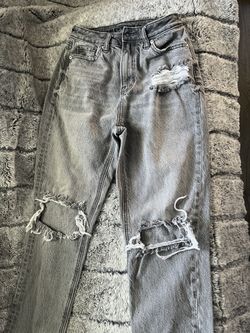 American Eagle Mom Jean