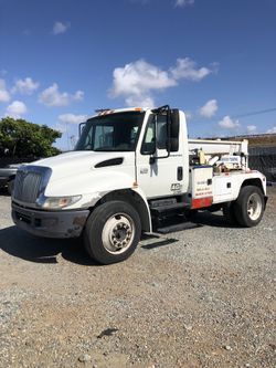 2007 INTERNATIONAL Tow Truck