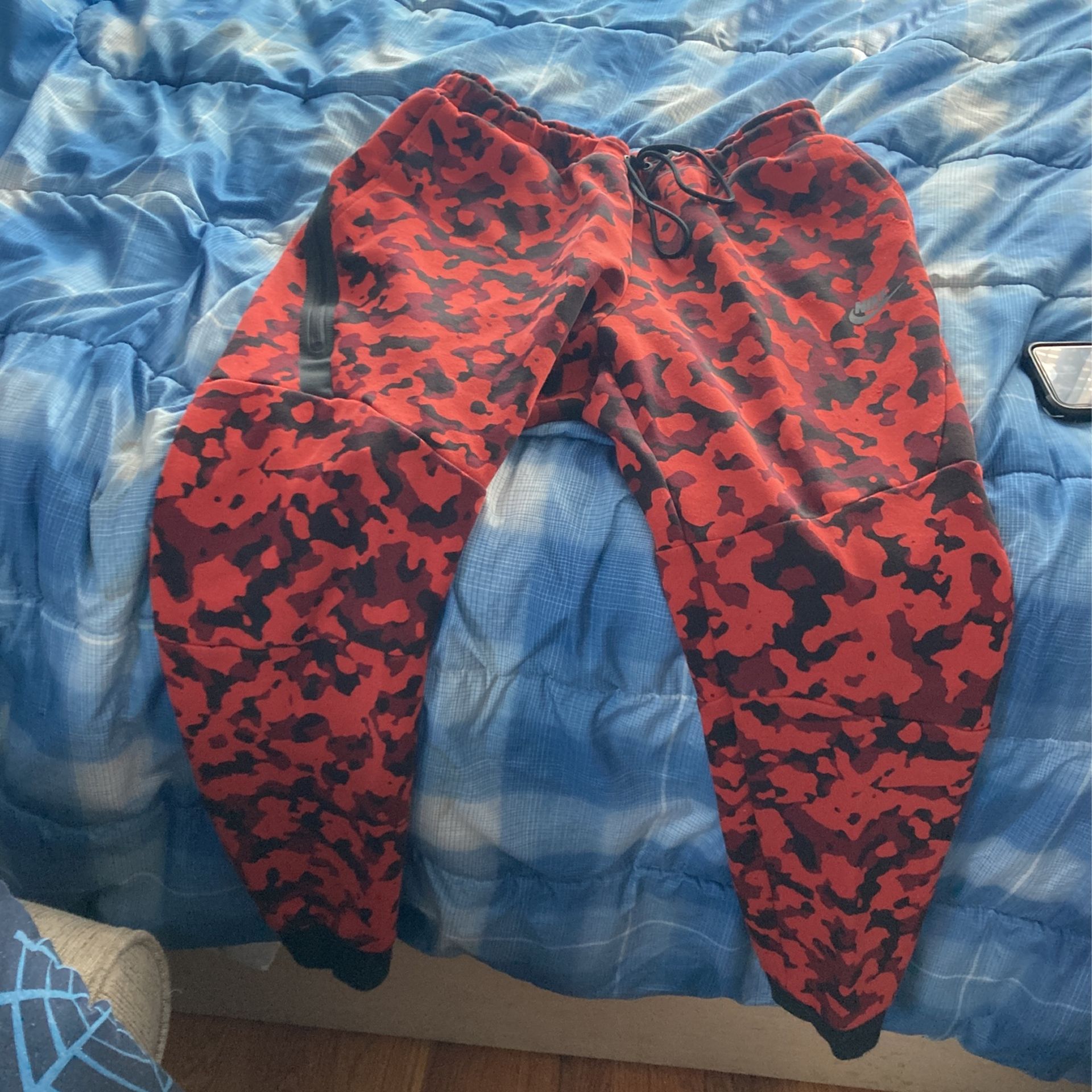 Nike Tech Camo Fleece