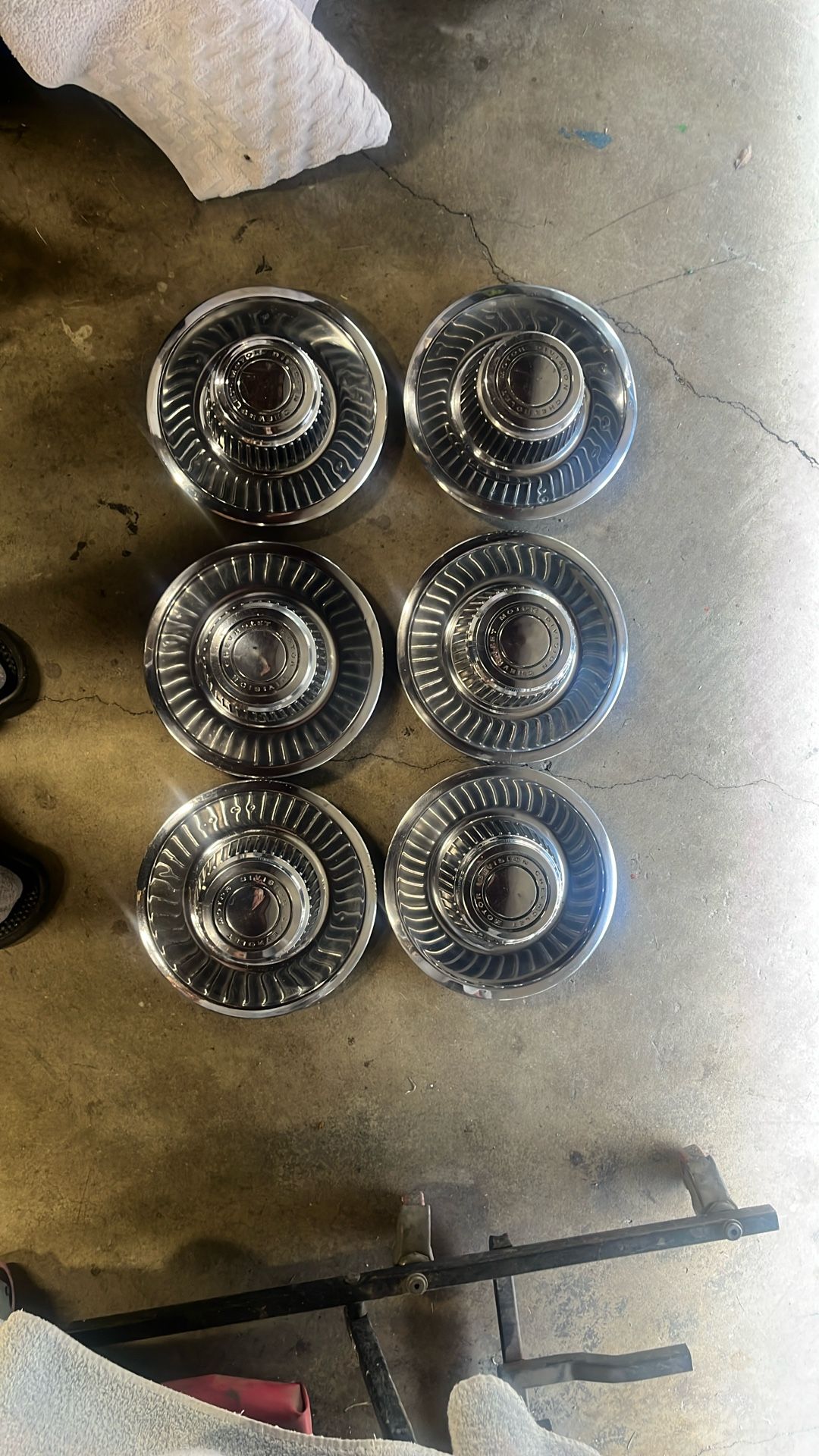 Chevy Rally Center Caps